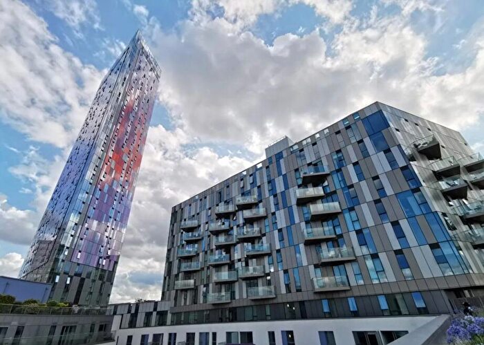 1 Bedroom Apartment For Sale In Saffron Central Square, Croydon, London, CR0