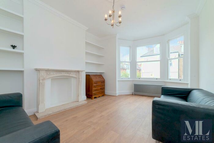4 Bedroom Duplex To Rent In Sumatra Road, West Hampstead, NW6