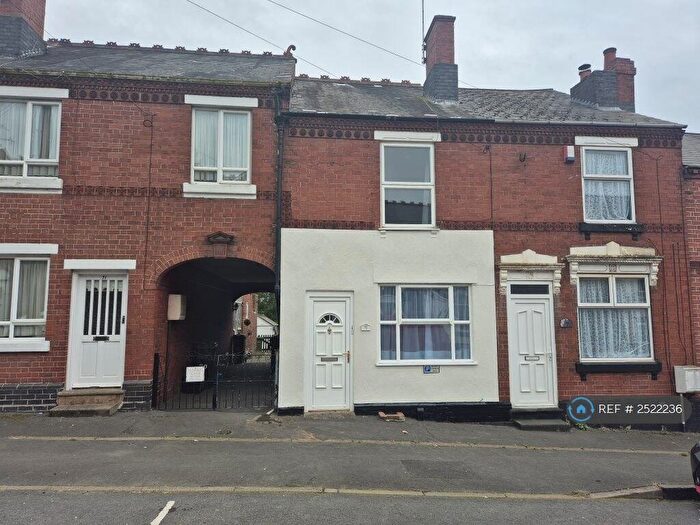 3 Bedroom Terraced House To Rent In Victoria Road, Brierley Hill, DY5