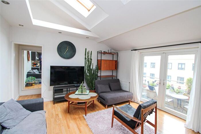 1 Bedroom Apartment To Rent In High Street, London, SE20