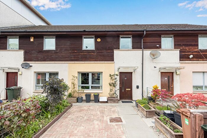 2 Bedroom Terraced House For Sale In Gracemount Drive, Gracemount, Edinburgh, EH16
