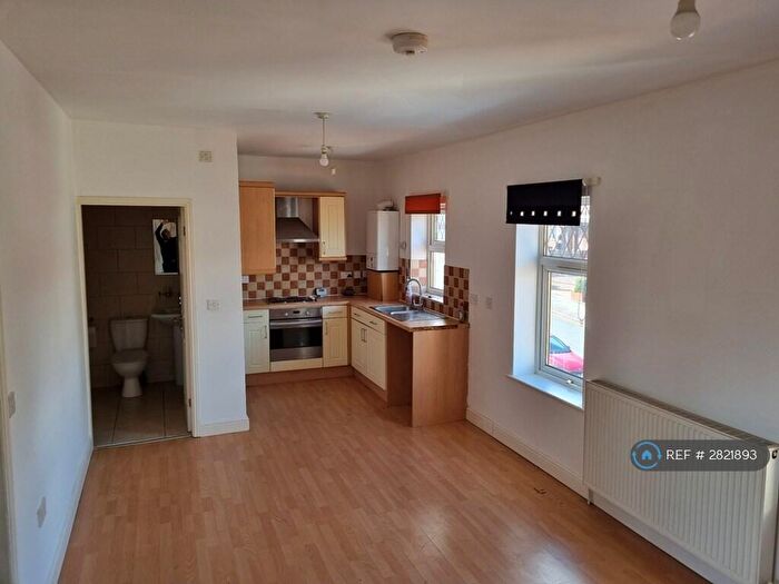 2 Bedroom Flat To Rent In Wath On Dearne, Rotherham, S63