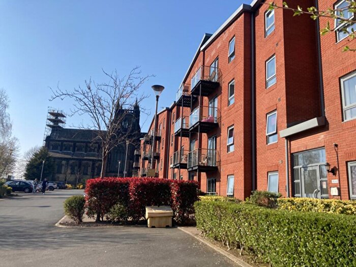 1 Bedroom Apartment To Rent In Bouverie Court, Leeds, West Yorkshire, LS9
