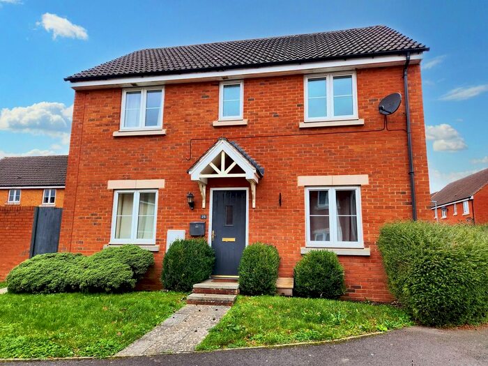 3 Bedroom Semi-Detached House To Rent In Cygnet Way, Staverton, BA14