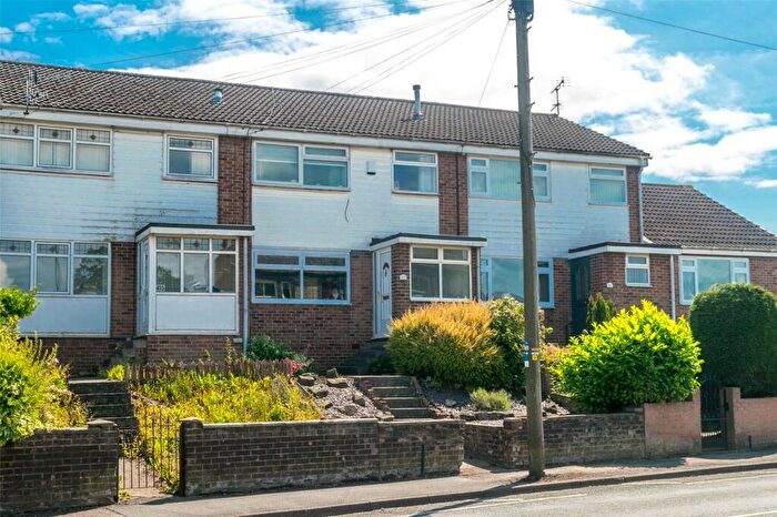 3 Bedroom Town House For Sale In Leeds & Bradford Road, Bramley, Leeds, LS13