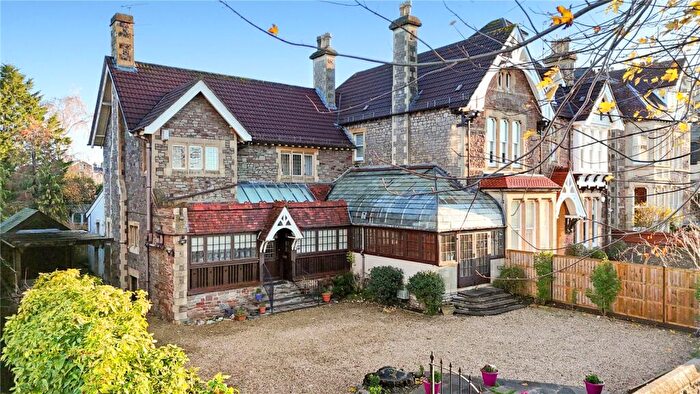 3 Bedroom Semi-Detached House For Sale In Ivywell Road, Sneyd Park, BS9