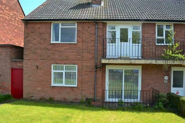 2 Bedroom Flat To Rent In Naylors Grove, Upper Gornal, Dudley, DY3