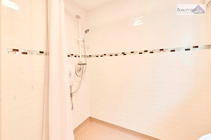 2 Bedroom Bungalow For Sale In Java Crescent, Trentham, Stoke-On-Trent, ST4