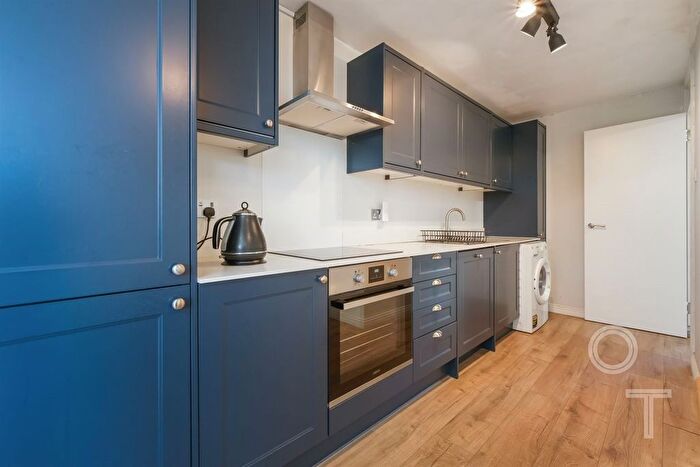 3 Bedroom Flat For Sale In Malden Crescent, Chalk Farm, NW1