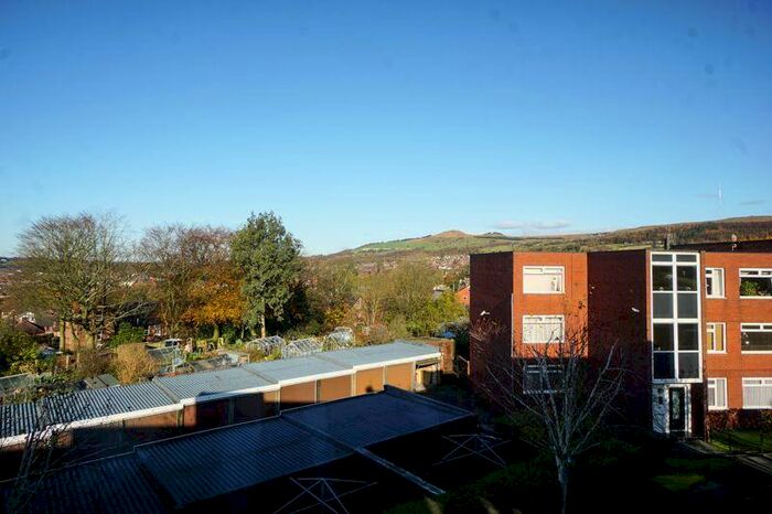 1 Bedroom Apartment To Rent In Victoria Court, Horwich, BL6