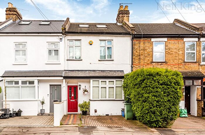 3 Bedroom Terraced House For Sale In Carnarvon Road, South Woodford, London, E18