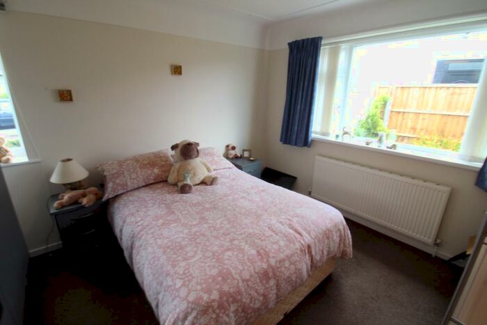 2 Bedroom Bungalow For Sale In Ambleside Close, Thingwall, Wirral, CH61
