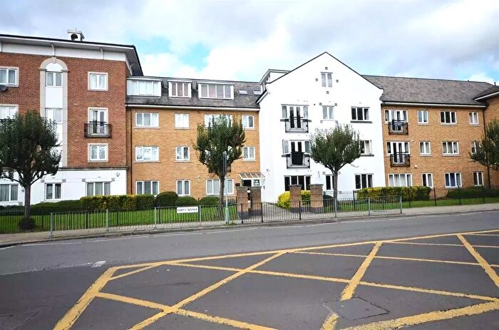 2 Bedroom Flat To Rent In Century House Forty Avenue, Wembley, HA9