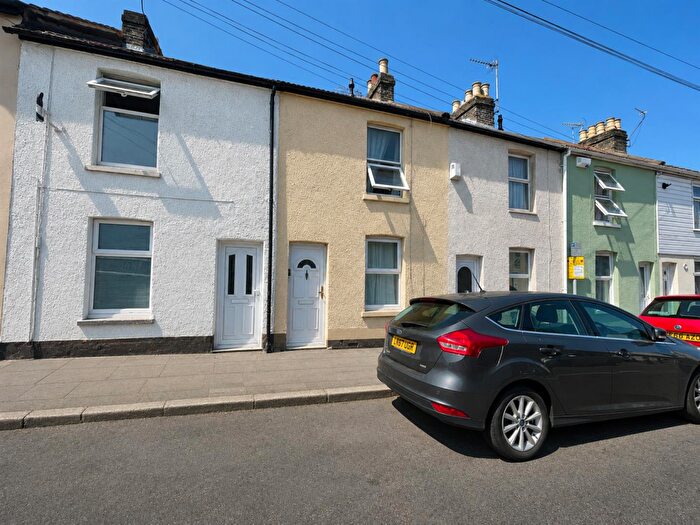 2 Bedroom Terraced House To Rent In Shakespeare Road, Gillingham, ME7