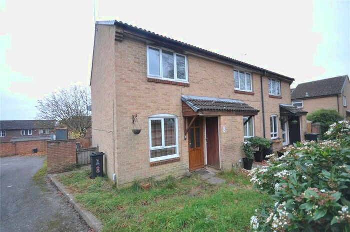 2 Bedroom End Of Terrace House To Rent In Frampton Close, Eastleaze, Swindon, SN5