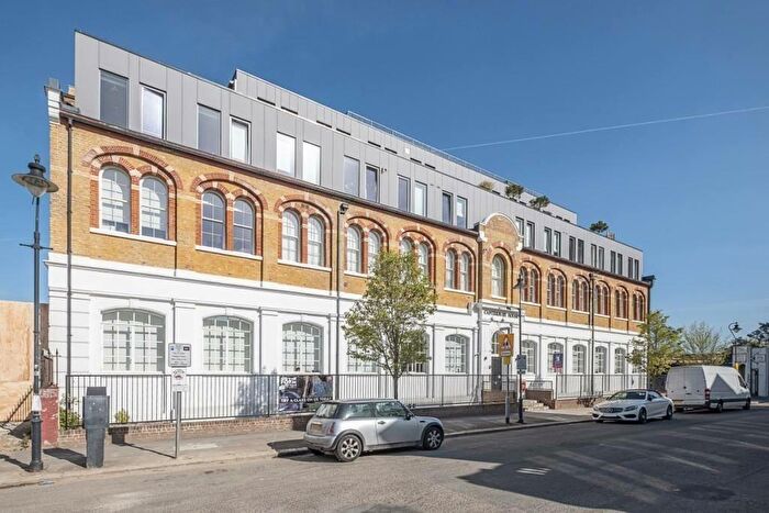 2 Bedroom Flat To Rent In Canterbury House, NW6