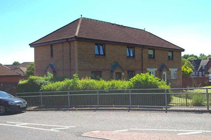 2 Bedroom Flat For Sale In Newton Avenue, Cambuslang, Glasgow, G72