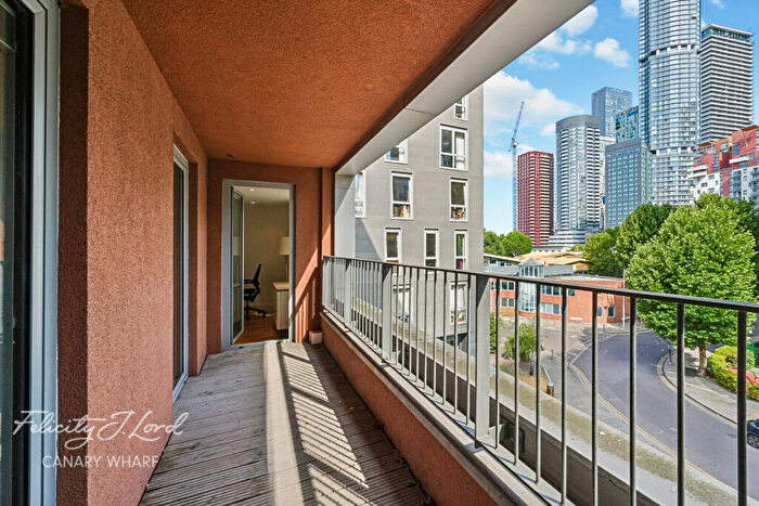 2 Bedroom Apartment For Sale In Indescon Square, London, E14