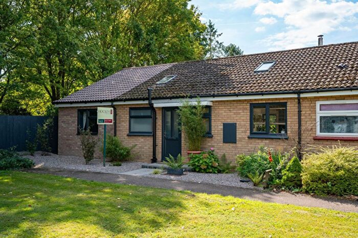 3 Bedroom Bungalow For Sale In Church Close, Great Wilbraham, CB21