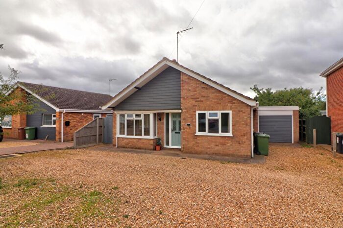 3 Bedroom Detached Bungalow For Sale In Marsh Road, Terrington St Clement, PE34