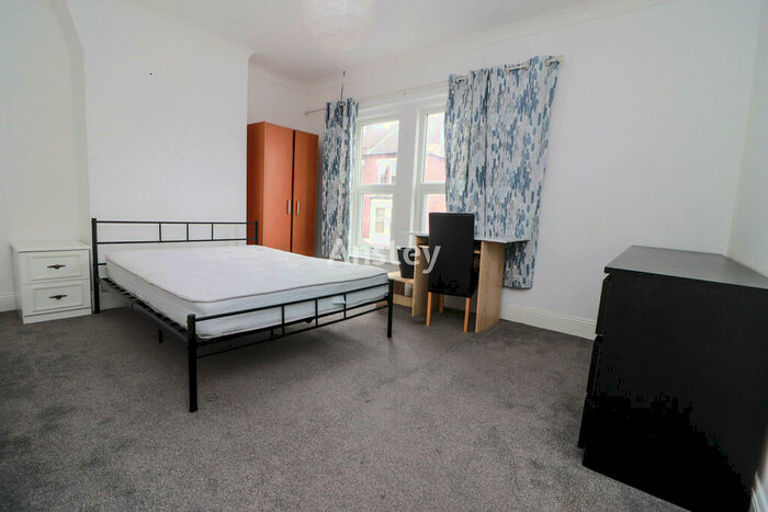 4 Bedroom Terraced House To Rent In Clausentum Road, Southampton, SO14