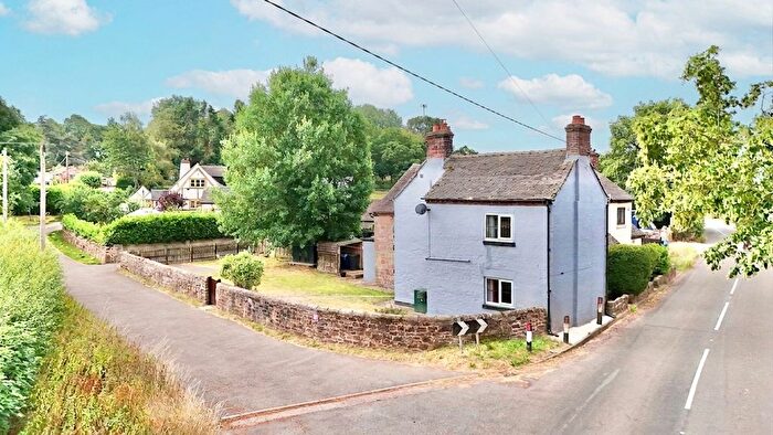 3 Bedroom Semi-detached House For Sale In Mucklestone Road, Winnington, TF9