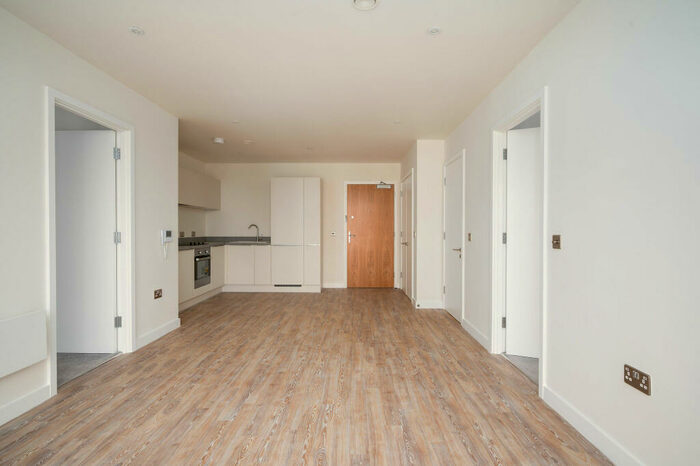 2 Bedroom Flat To Rent In The Kell, Gillingham Gate Road, Gillingham, ME4