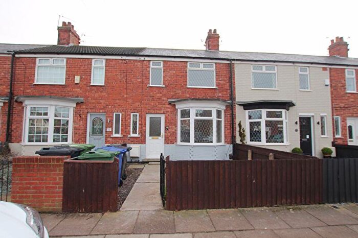 3 Bedroom Terraced House To Rent In Grange Walk, Grimsby, DN34
