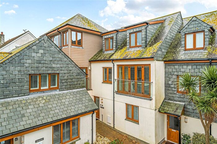 4 Bedroom Flat For Sale In Castle Rock, Port Isaac, Cornwall, PL29