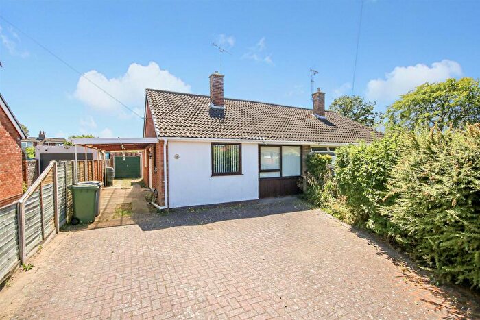4 Bedroom Chalet For Sale In Bernham Road, Hellesdon, NR6