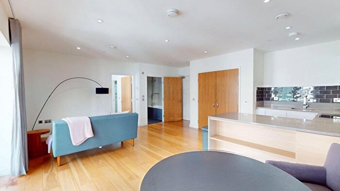 1 Bedroom Flat For Sale In John Harrison Way, London, SE10