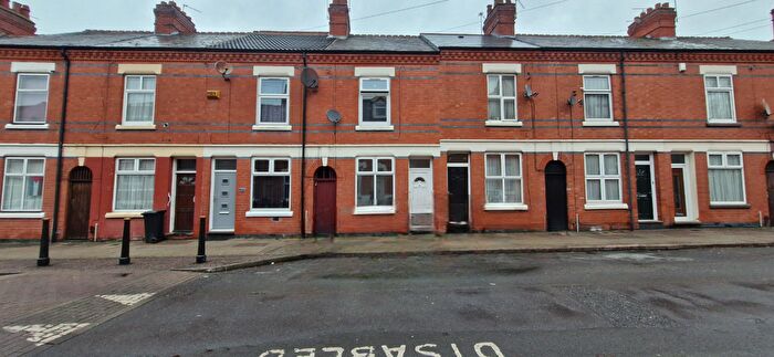 3 Bedroom Terraced House To Rent In Dale Street, Leicester, LE2