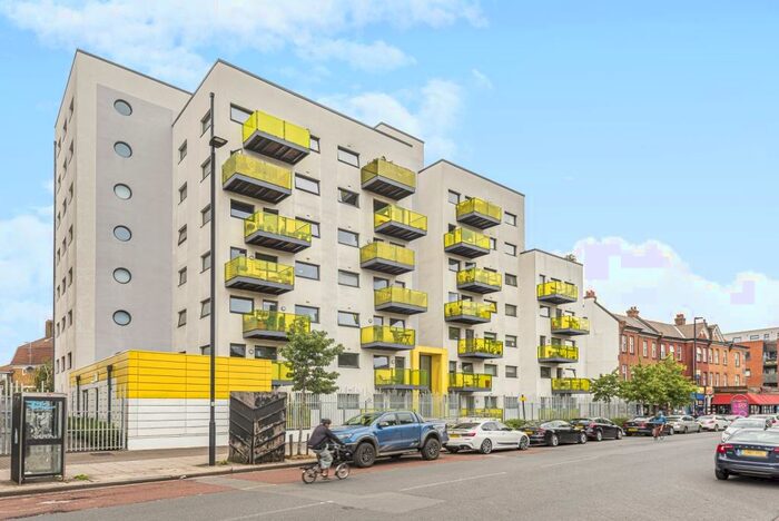 1 Bedroom Flat To Rent In Coldharbour Lane Camberwell, SE5