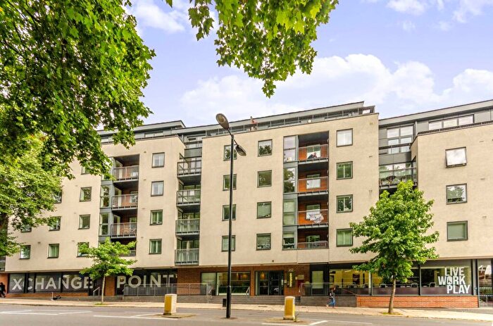 1 Bedroom Flat To Rent In Xchange Point, Islington, London, N7