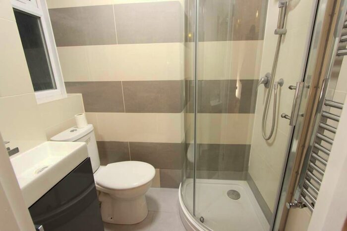 1 Bedroom Apartment To Rent In Goldings Crescent, Hatfield, AL10