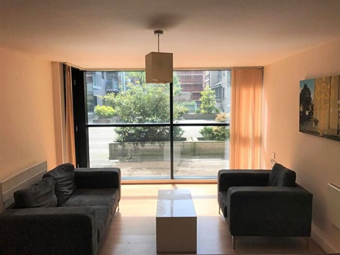 2 Bedroom Apartment To Rent In Hamilton House, Pall Mall, Liverpool, L3