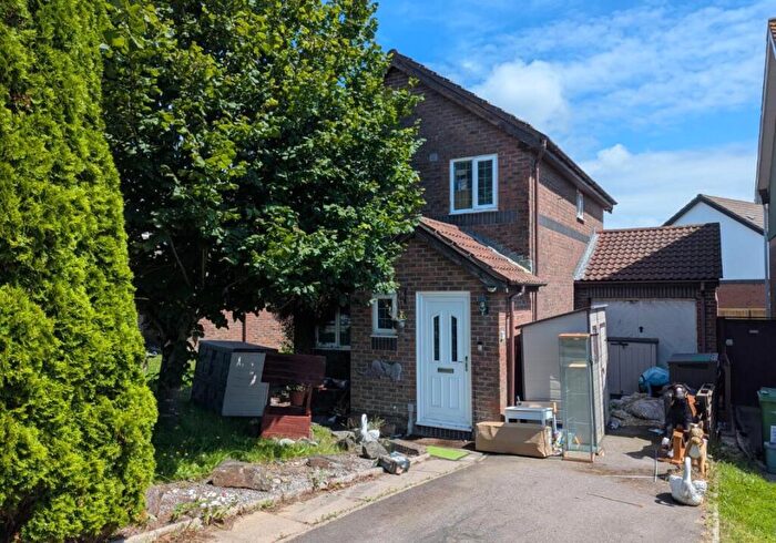 3 Bedroom Detached House For Sale In Maes Y Capel, Pembrey, Burry Port, Dyfed, SA16