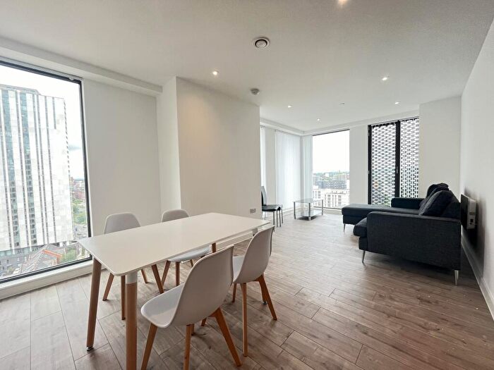 2 Bedroom Flat To Rent In Victoria House, Great Ancoats Street, Manchester, M4
