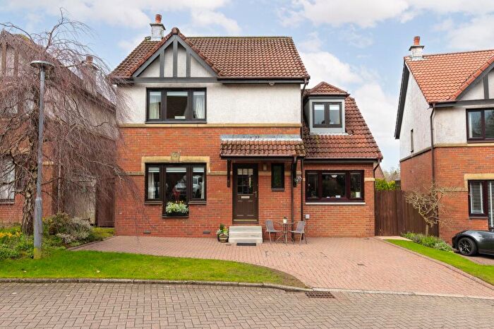 4 Bedroom Detached House For Sale In Blair Atholl Gate, Newton Mearns, G77