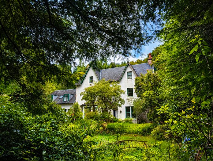 6 Bedroom Cottage For Sale In Invercoe House And Glencoe Cottage, PH49