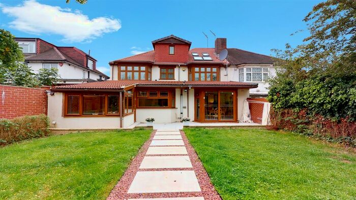 7 Bedroom Semi-Detached House To Rent In Watford Road, Harrow, Greater London HA1