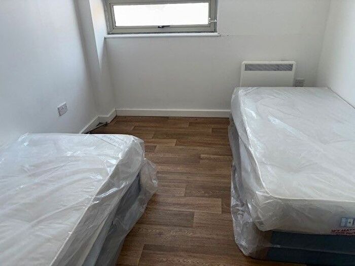 2 Bedroom Flat To Rent In Flat, Unity House, Stuart Street, Luton, LU1