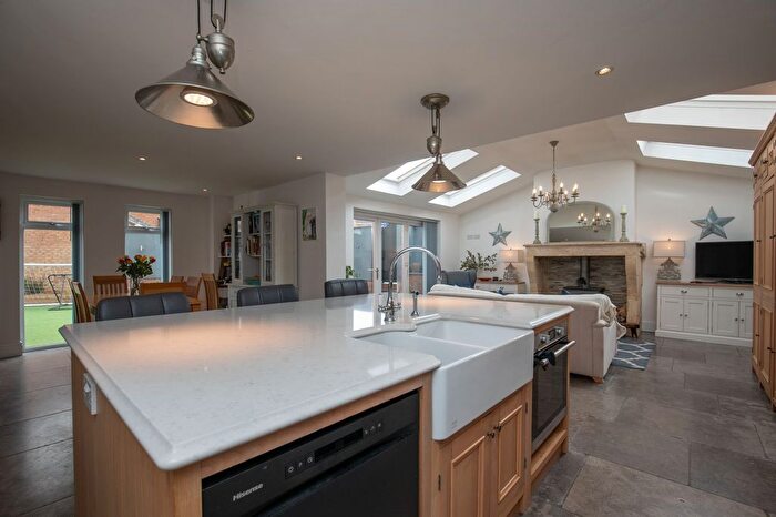 4 Bedroom Detached House For Sale In Long Meadow, North Cornelly, CF33