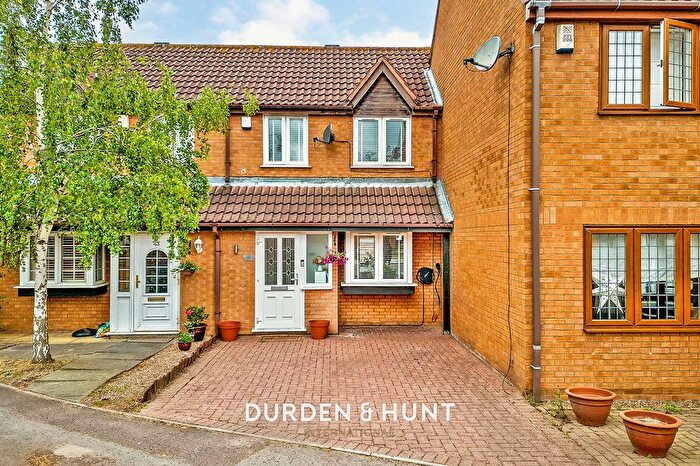 2 Bedroom Terraced House For Sale In Guardian Close, Hornchurch, RM11
