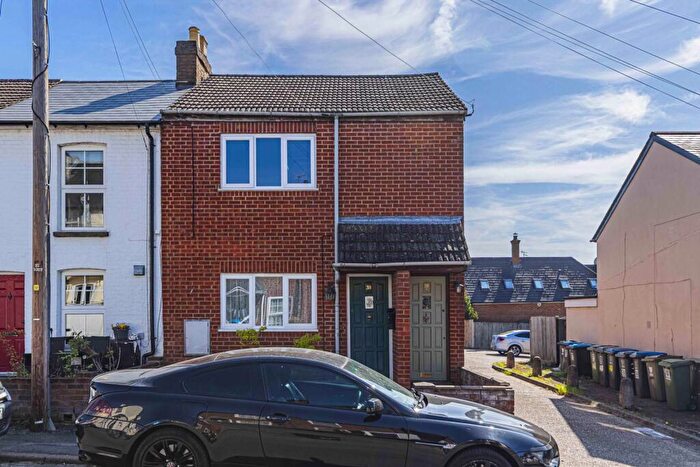 1 Bedroom Maisonette To Rent In Puller Road, Hemel Hempstead, HP1