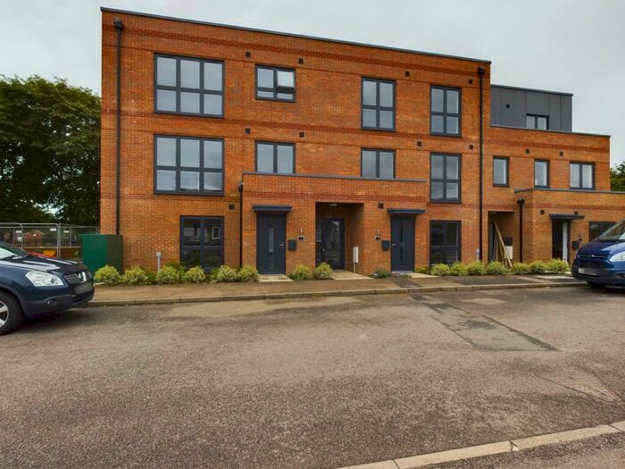 2 Bedroom Apartment To Rent In Hemingway House, Epping Green, Woodhall Farm, Unfurnished, Available From //, HP2