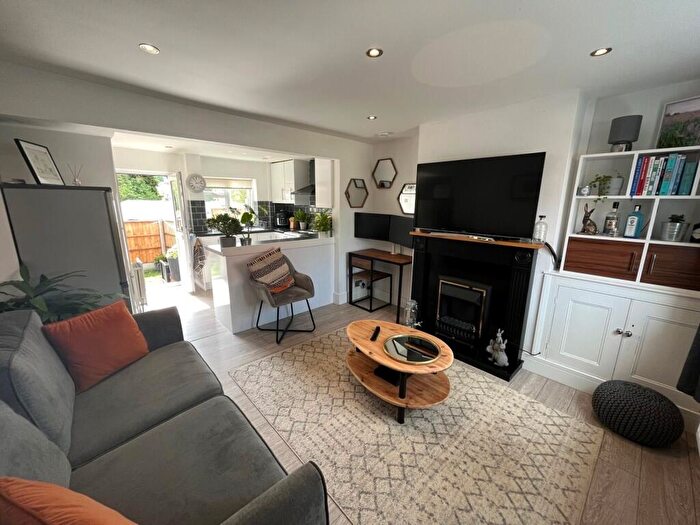 1 Bedroom House To Rent In Main Street, Leicester, LE8