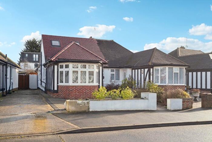 4 Bedroom Semi-Detached Bungalow To Rent In Cardinal Road, Ruislip, HA4