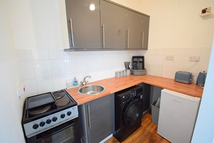 1 Bedroom House To Rent In Kings Road, Cardiff, CF11