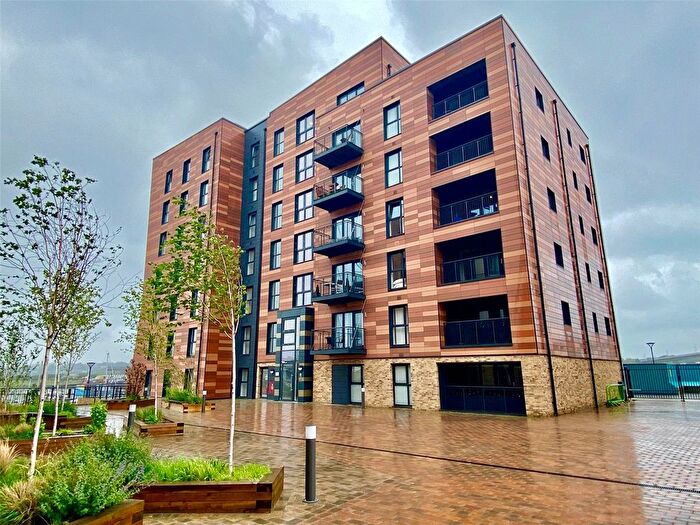 2 Bedroom Flat To Rent In Thomas Blake Avenue, Southampton, SO14
